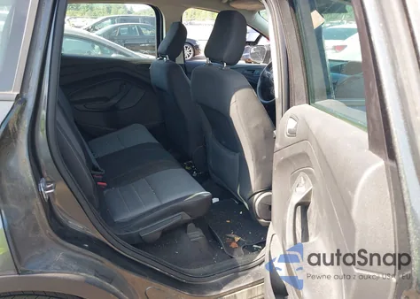 2019 Ford Escape S z USA, uszkodzony, nr VIN 1FMCU0F78KUA83576